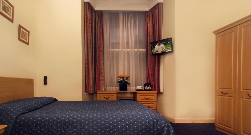 фото Chrysos Hotel London room