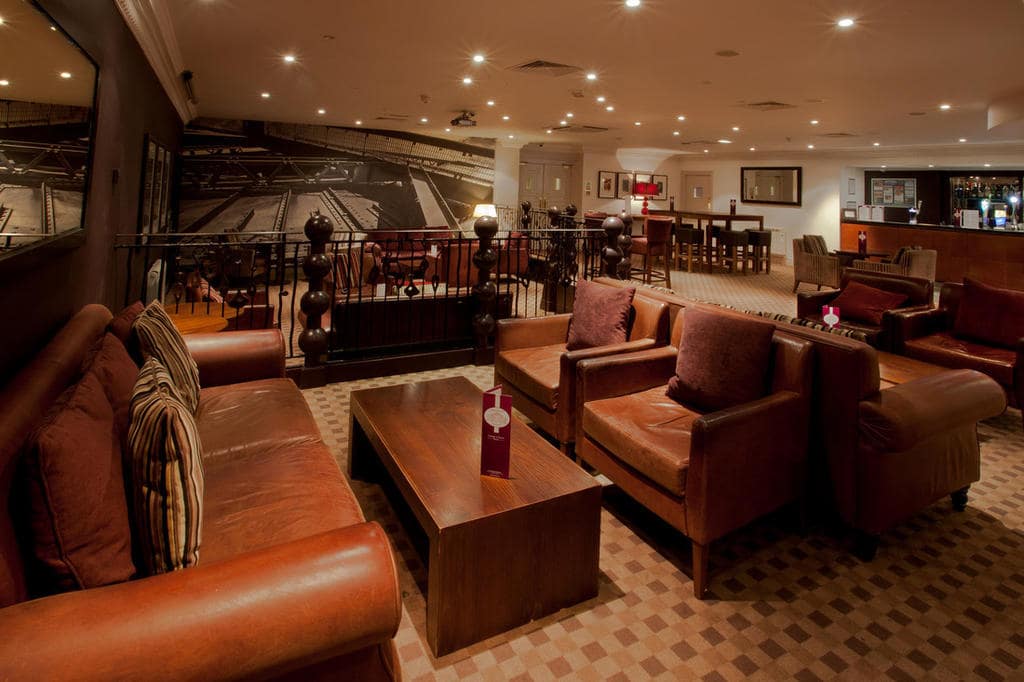 картинка Daresbury Park Hotel and Spa bar