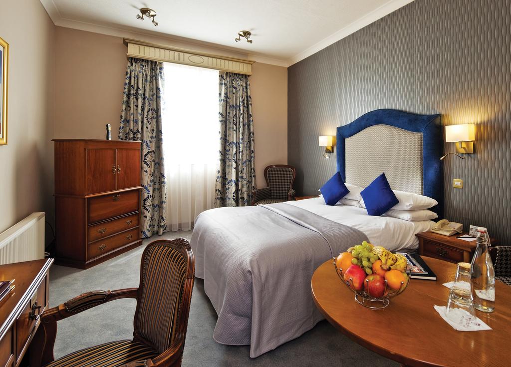 картинка Fitzpatrick Castle Hotel room