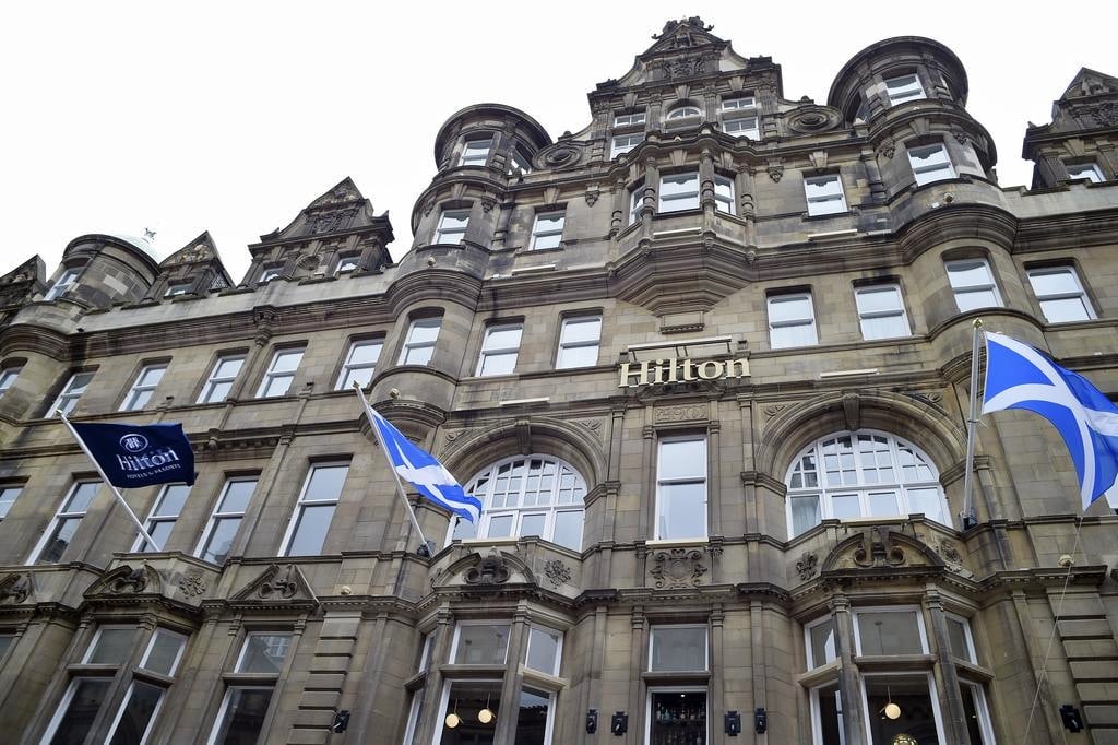 картинка Hilton Edinburgh Carlton 4*