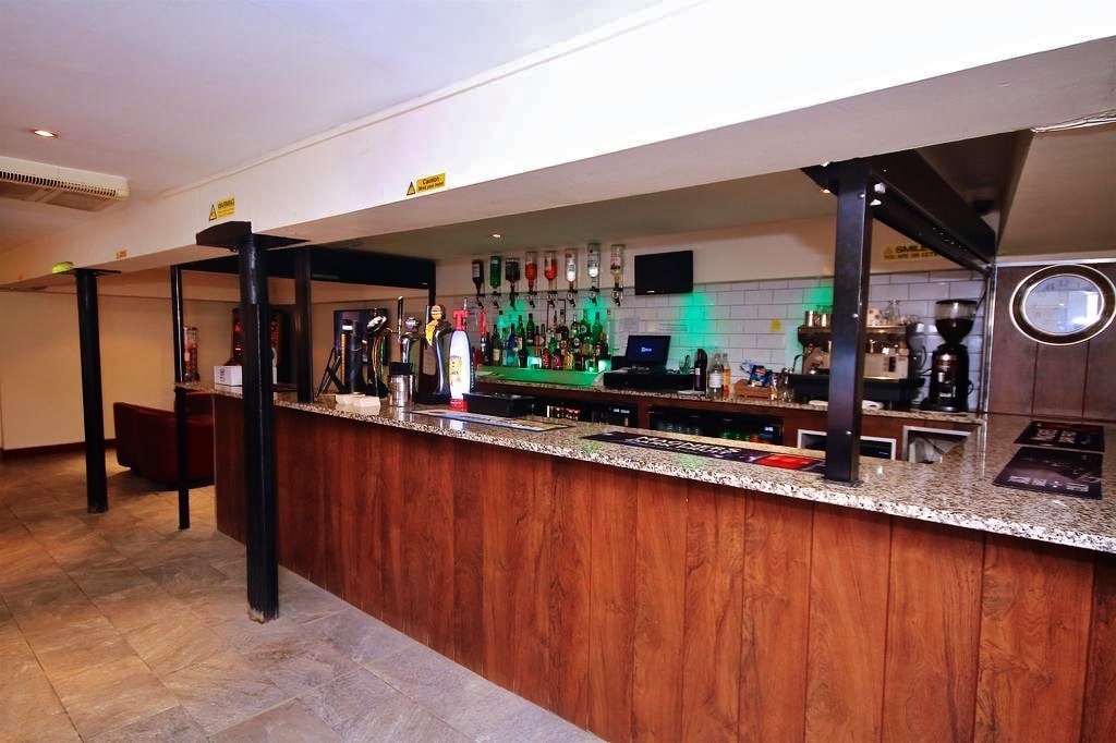картинка Milton Watermill Hotel Paisley bar