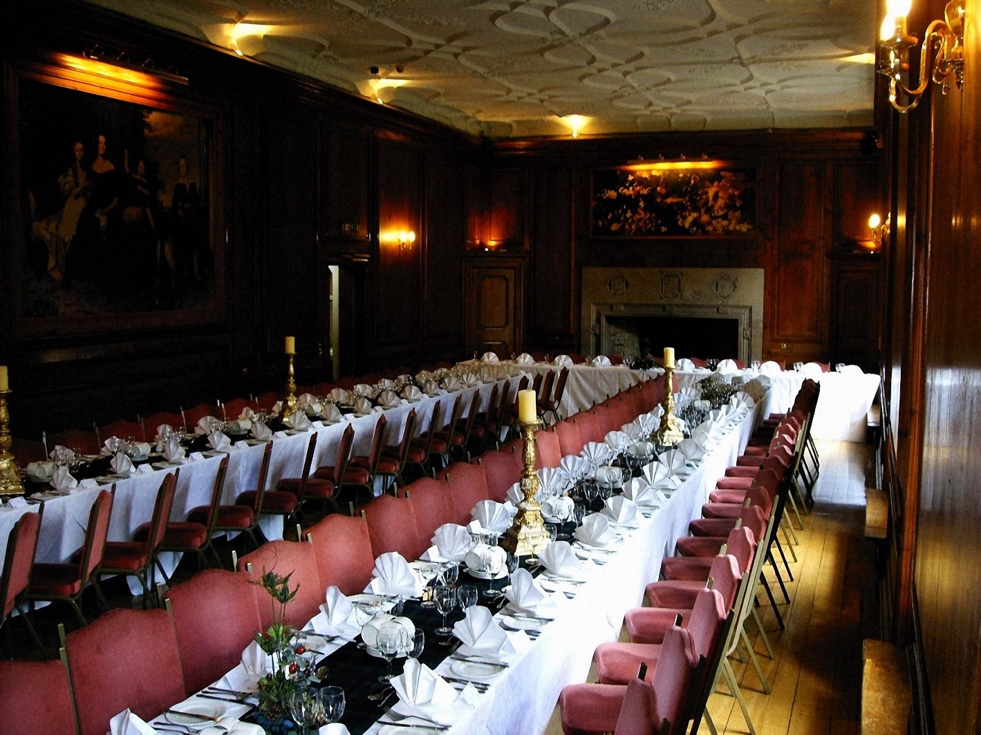 картинка Tulloch Castle Hotel banqueting hall